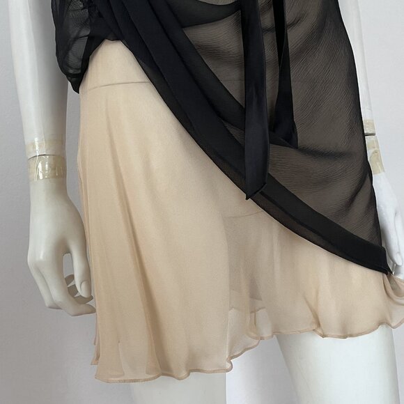 HELEN SANCHEZ LUXURY INTIMATES - Picture 4 of 9